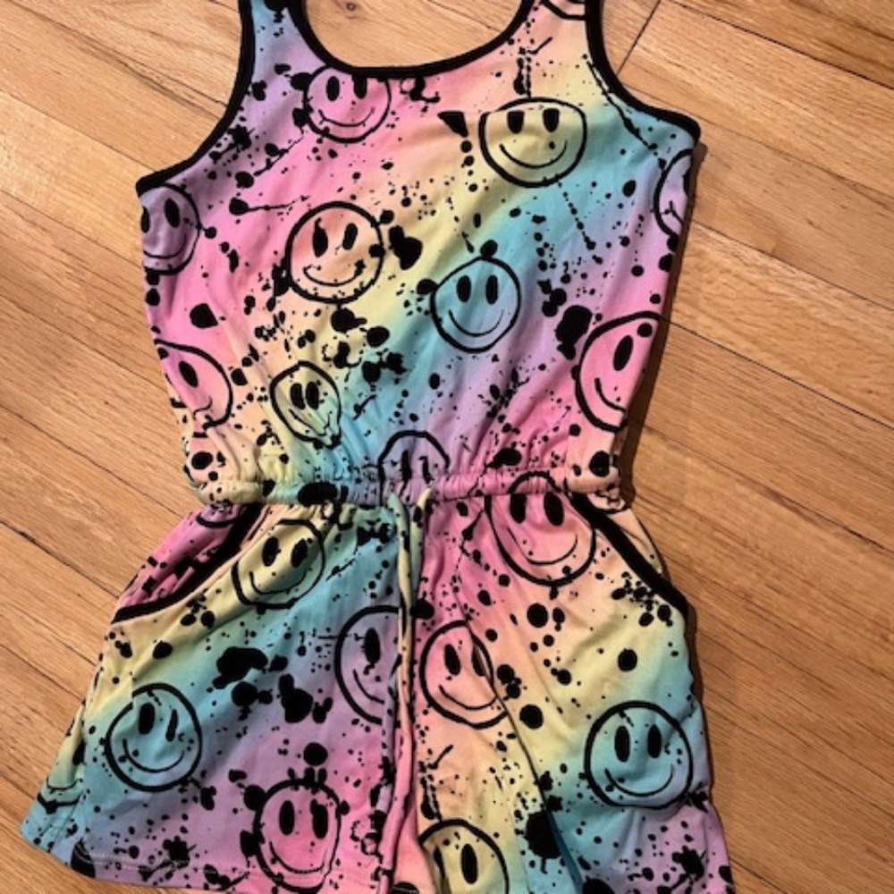 Girls Pixie Lane Rainbow Smiley Face Splatter Romper Size 7